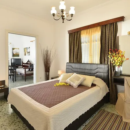 Nazos 1 2* Mykonos Town