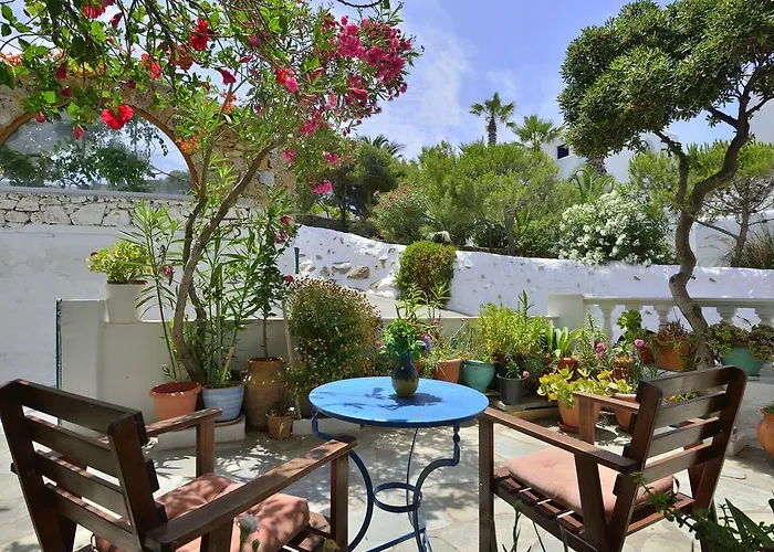 Nazos 1 Mykonos Town