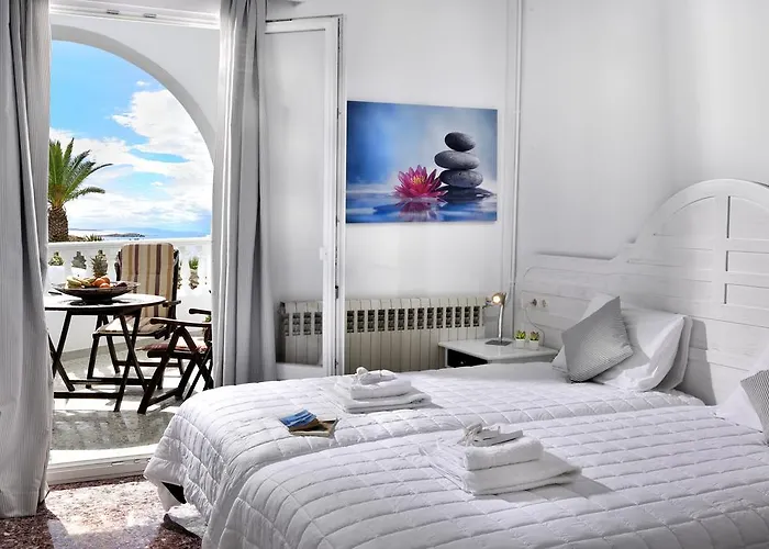 Nazos 1 Mykonos Town