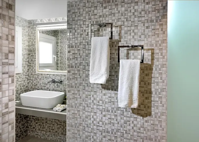 Nazos 1 Mykonos Town