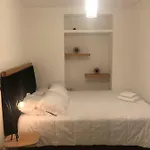 Nazos 1 호텔 2*