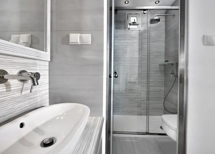 Szálloda Nazos 1 2*