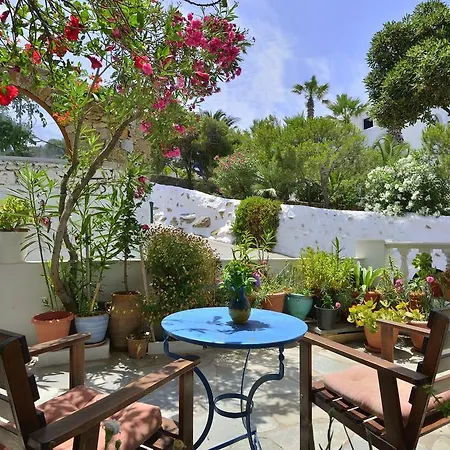 Nazos 1 Mykonos Town