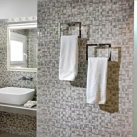 Nazos 1 Mykonos Town